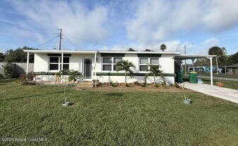 1185 King St in Merritt Island, FL - Building Photo