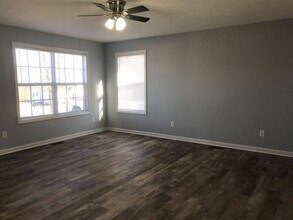211 Malibu Canyon Dr in Columbia, TN - Building Photo - Building Photo