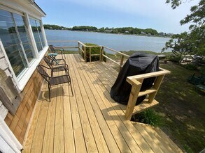 7 Sims Ln in Sag Harbor, NY - Building Photo - Building Photo