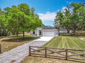 628 Charles Osborne Rd in Umatilla, FL - Building Photo - Building Photo
