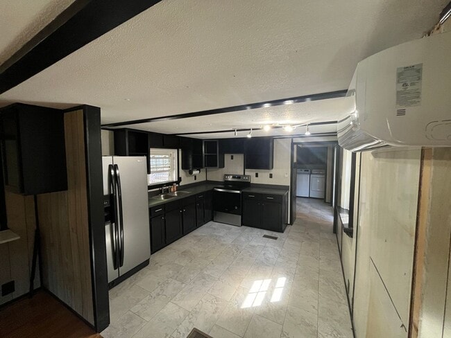 property at 92 Fork Ridge Ln