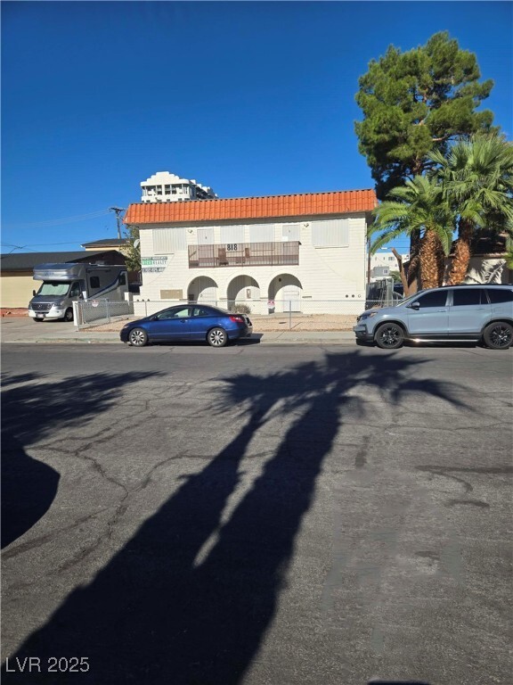 818 S 7th St in Las Vegas, NV - Building Photo - Building Photo