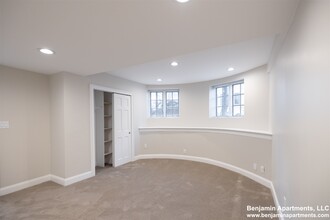 183 Saint Botolph St, Unit b1 in Boston, MA - Building Photo - Building Photo