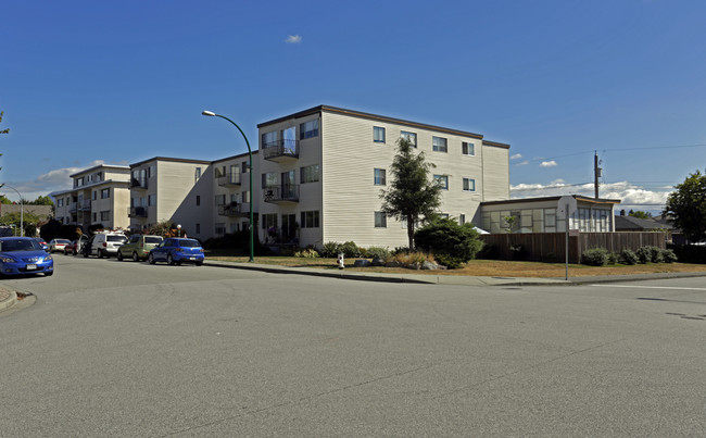 Brentview Manor Apartments in Burnaby, BC - Building Photo - Building Photo