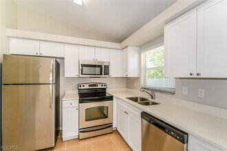 1804 NE 21st St in Cape Coral, FL - Building Photo - Building Photo