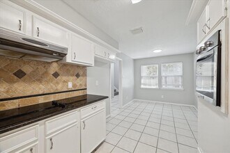 1606 Beaver Springs Cir in Houston, TX - Building Photo - Building Photo