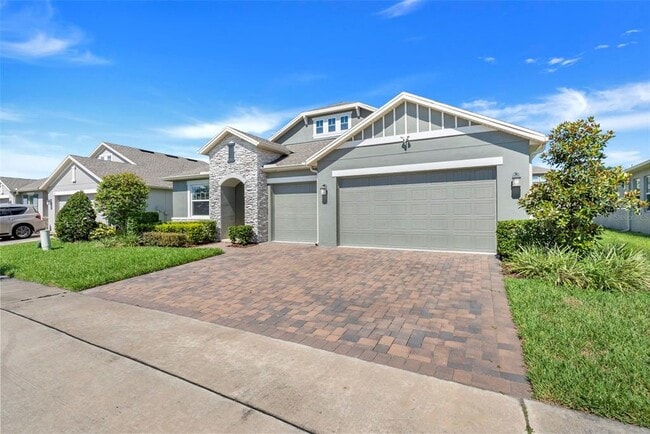 property at 1817 Lake Sims Pkwy.