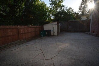 551 Butler St in Grass Valley, CA - Building Photo - Building Photo