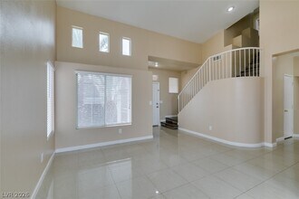 10524 Angel Dreams Ave in Las Vegas, NV - Building Photo - Building Photo