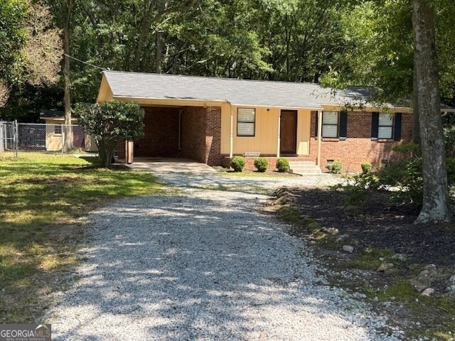 395 Wildcat Bridge Rd in Royston, GA - Building Photo