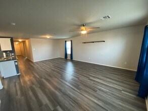 31578 Acacia Vis in Bulverde, TX - Building Photo - Building Photo