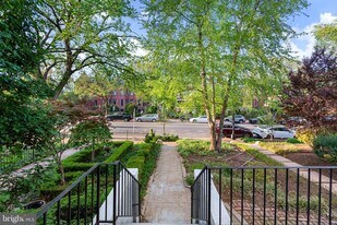 1311 East Capitol St SE in Washington, DC - Building Photo