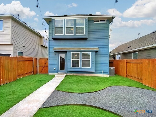 property at 121 Duck Crk Trl