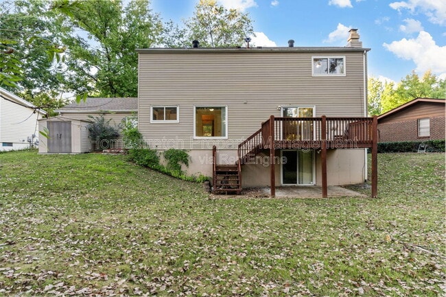 11860 Shallowbrook Dr in St. Louis, MO - Building Photo - Building Photo