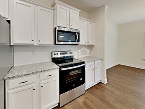 692 Woodall Rd in Stockbridge, GA - Building Photo - Building Photo