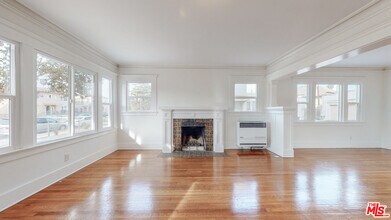 1436 S Norton Ave in Los Angeles, CA - Building Photo - Building Photo