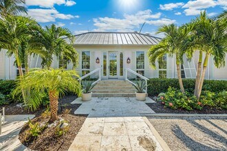 2310 23rd St W in Boca Grande, FL - Building Photo - Building Photo