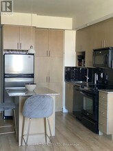 181-2181 Wynford Dr in Toronto, ON - Building Photo - Building Photo
