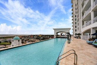 500 Seawall Blvd in Galveston, TX - Building Photo - Building Photo