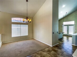 9374 Bondeno St in Las Vegas, NV - Building Photo - Building Photo
