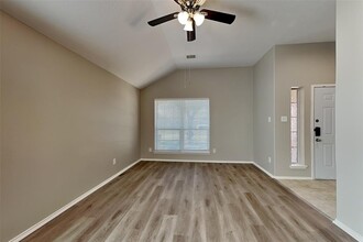 26133 Knights Tower Dr in Humble, TX - Building Photo - Building Photo