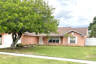 13830 Geranium Pl in Wellington, FL - Building Photo - Building Photo