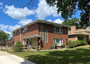 216 9th Ave in La Grange, IL - Building Photo