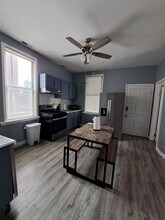 3128 N Clybourn Ave in Chicago, IL - Building Photo - Building Photo