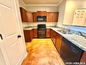 6412 Attucks Ln in San Antonio, TX - Building Photo - Building Photo