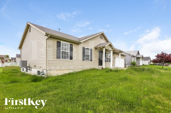 322 Aspen Creek Dr in Wentzville, MO - Building Photo - Building Photo