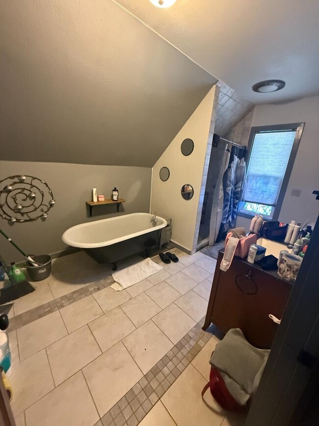 600 9th Ave in Menominee, MI - Building Photo - Building Photo