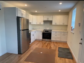 42 North St in Barnstable, MA - Building Photo