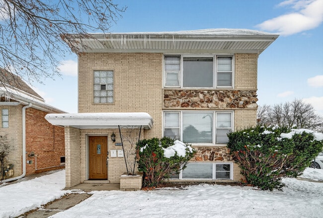 property at 5101 N Kenton Ave