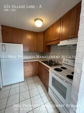 624 Village Ln in Newburgh, IN - Building Photo - Building Photo