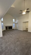 645 E Champlain Dr in Fresno, CA - Building Photo - Building Photo