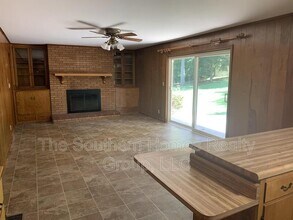 115 Co Rd 576 in Englewood, TN - Foto de edificio - Building Photo