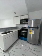 3328 Wilson St in Hollywood, FL - Building Photo - Building Photo