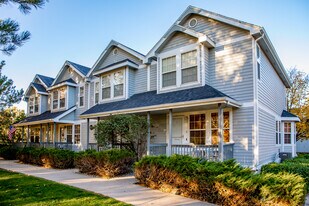 1115 W Swallow Rd, Unit 13 in Fort Collins, CO - Building Photo