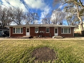 property at 507 E Lee St