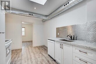 1514 Queen St W in Toronto, ON - Building Photo - Building Photo