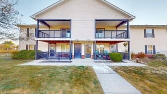 5359 Cypress Chase in Columbus, OH - Building Photo