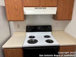 11228 Bushwack Pass in San Antonio, TX - Building Photo - Building Photo