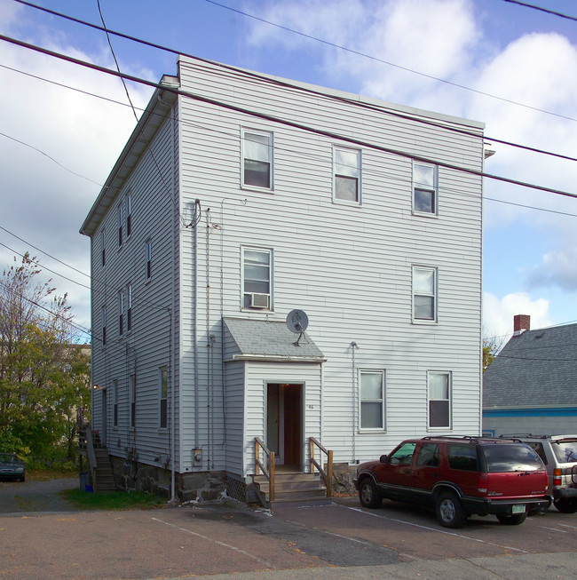 46 Winter St in Quincy, MA - Foto de edificio - Building Photo