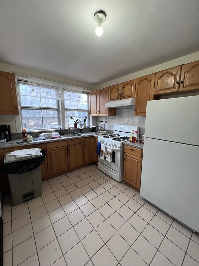 46 State St Rentals in Bloomfield, NJ