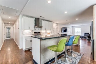 6330 Marquita Ave in Dallas, TX - Building Photo - Building Photo