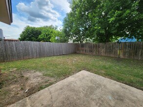 2107 Lazy Ridge Dr in Killeen, TX - Building Photo - Building Photo