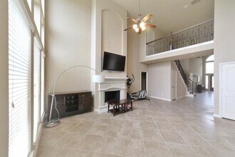 6223 Falling Briar Lane in Sugar Land, TX - Building Photo - Building Photo