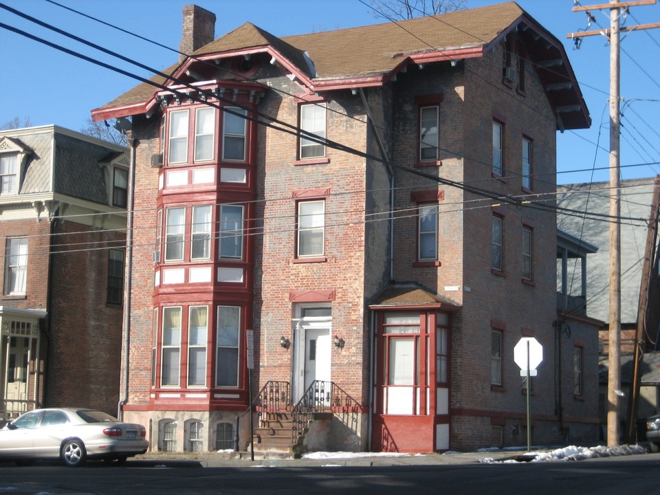 203 Grand in Newburgh, NY - Building Photo