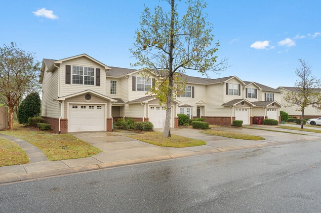 property at 747 Majestic Dr