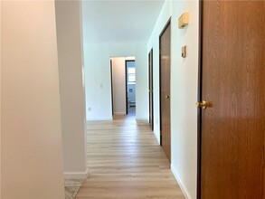 285 Wawayanda Ave-Unit -15 in Middletown, NY - Building Photo - Building Photo